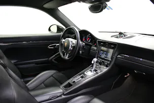 PORSCHE 911 Turbo S PDK