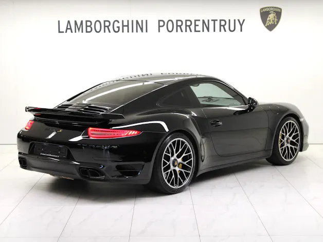 PORSCHE 911 Turbo S PDK