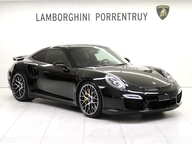 PORSCHE 911 Turbo S PDK