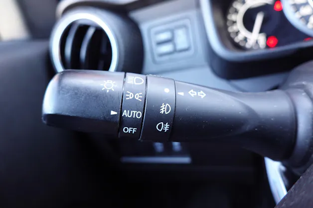 Suzuki Ignis 1.2i Compact+ Hybrid "* CH Auto * 3 ans de G0arantie * Clim Auto * Caméra * Apple Car Play * Capteurs *"