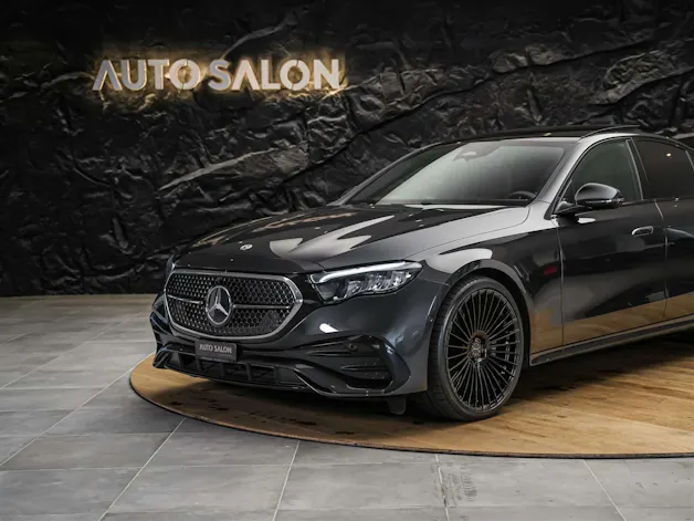 MERCEDES-BENZ E 220 d AMG Line 9G-Tronic *Werksgarantie*21" Felgen*Panorama*Lenkradheizung*