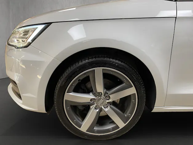 AUDI A1 Sportback 1.4 TFSI Sport S-tronic