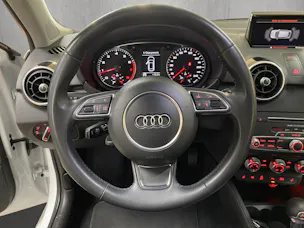AUDI A1 Sportback 1.4 TFSI Sport S-tronic