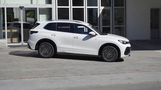 VW Tiguan 2.0 TSI DSG R-Line 4Motion