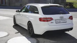 AUDI RS4 Avant 4.2 FSI V8 quattro S-tronic