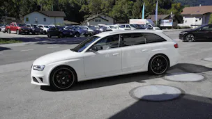 AUDI RS4 Avant 4.2 FSI V8 quattro S-tronic