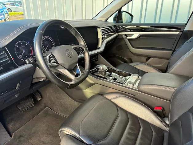 VW Touareg 3.0 TDI Elegance Tiptronic