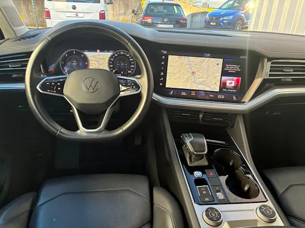 VW Touareg 3.0 TDI Elegance Tiptronic