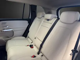 MERCEDES-BENZ GLB 200 7G-Tronic