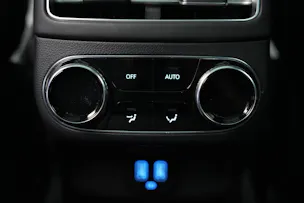 Genesis GV70 2.5 TGDI Premium AT8 AWD