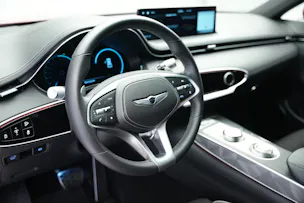 Genesis GV70 2.5 TGDI Premium AT8 AWD