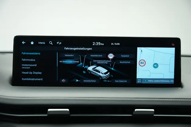 Genesis GV70 2.5 TGDI Premium AT8 AWD