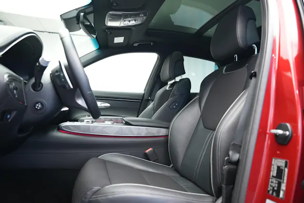Genesis GV70 2.5 TGDI Premium AT8 AWD