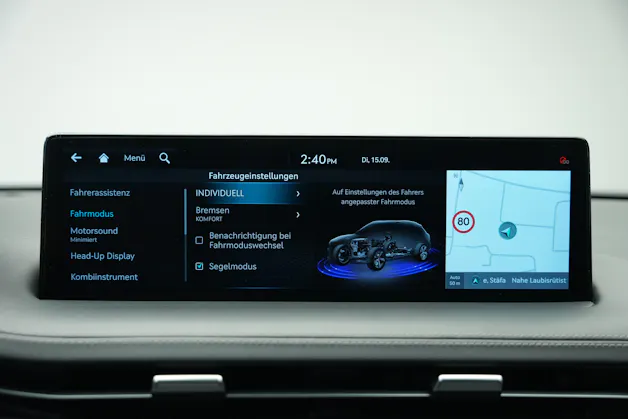Genesis GV70 2.5 TGDI Premium AT8 AWD
