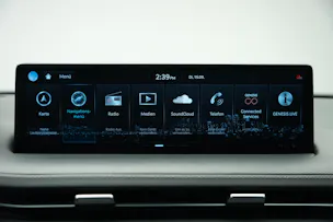 Genesis GV70 2.5 TGDI Premium AT8 AWD