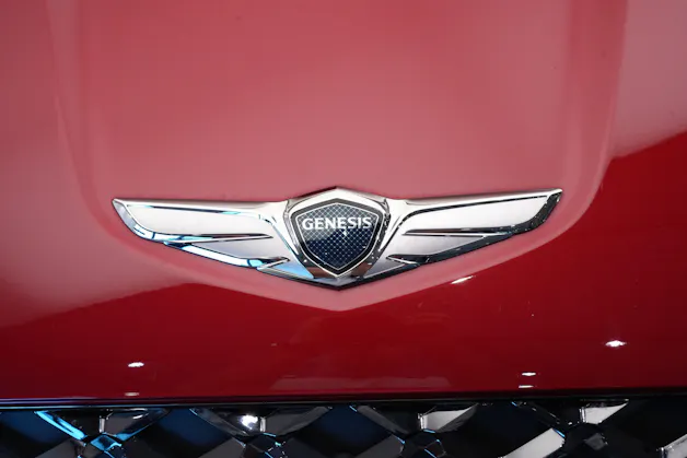 Genesis GV70 2.5 TGDI Premium AT8 AWD