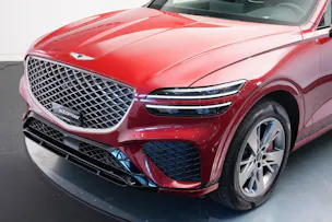 Genesis GV70 2.5 TGDI Premium AT8 AWD