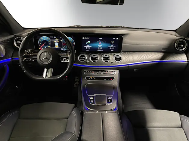 MERCEDES-BENZ E 220 d T 4Matic Swiss Star 9G-Tronic