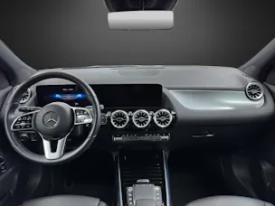 MERCEDES-BENZ GLA 200 4MProgressive 8G