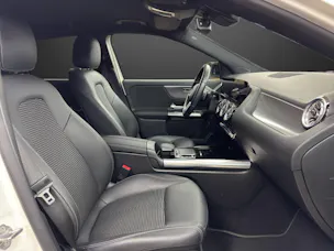 MERCEDES-BENZ GLA 200 4MProgressive 8G