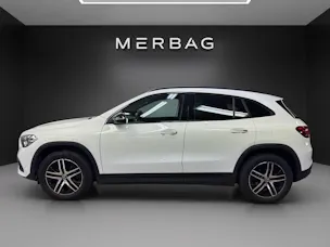 MERCEDES-BENZ GLA 200 4MProgressive 8G