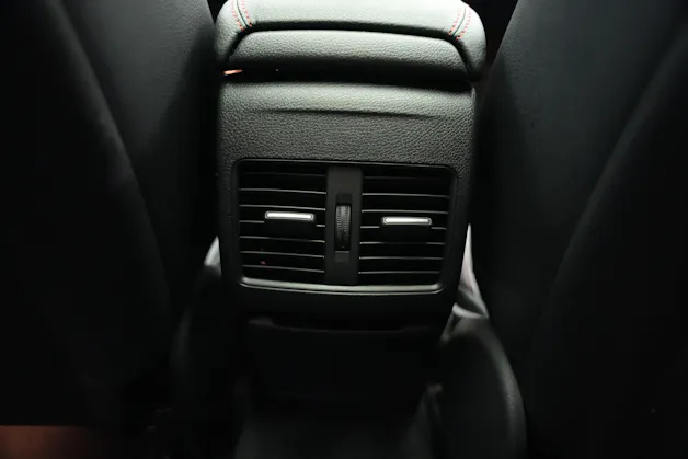 MERCEDES-BENZ A 250 AMG Line 7G-DCT *A45 Optik* *CH-Fahrzeug*