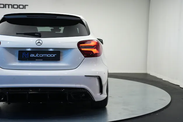 MERCEDES-BENZ A 250 AMG Line 7G-DCT *A45 Optik* *CH-Fahrzeug*