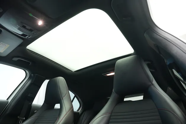 MERCEDES-BENZ A 250 AMG Line 7G-DCT *A45 Optik* *CH-Fahrzeug*