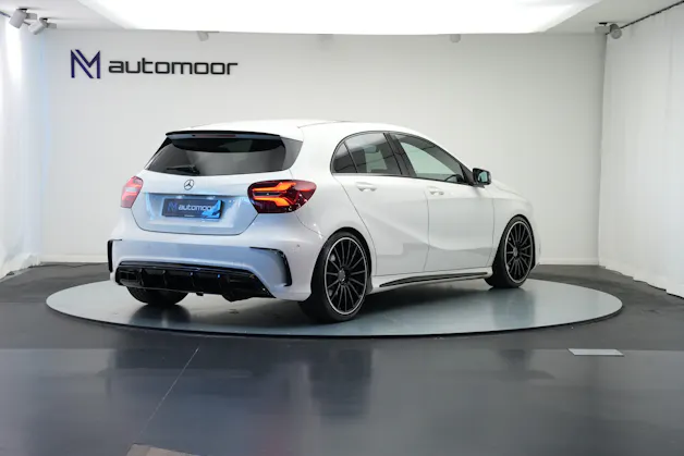 MERCEDES-BENZ A 250 AMG Line 7G-DCT *A45 Optik* *CH-Fahrzeug*