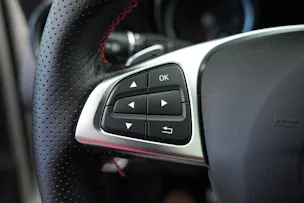 MERCEDES-BENZ A 250 AMG Line 7G-DCT *A45 Optik* *CH-Fahrzeug*