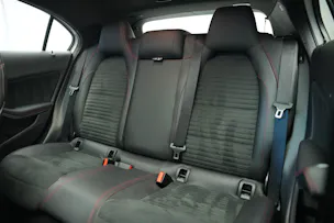 MERCEDES-BENZ A 250 AMG Line 7G-DCT *A45 Optik* *CH-Fahrzeug*