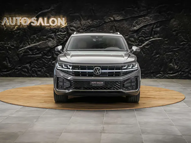 VW Touareg 3.0 TDI R-Line Tiptronic *Panorama*5J Werksgarantie*Standheizung*AHK*