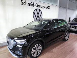 AUDI Q4 e-tron 50 quattro