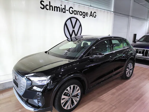 AUDI Q4 e-tron 50 quattro