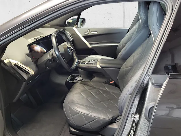 BMW iX xDrive40