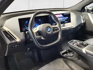 BMW iX xDrive40