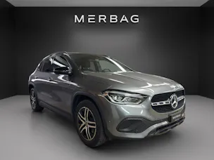 MERCEDES-BENZ GLA 250e Progressive 8G-D