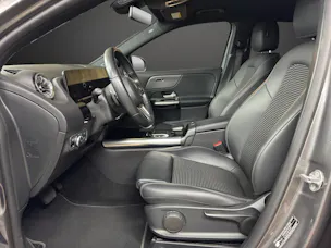 MERCEDES-BENZ GLA 250e Progressive 8G-D