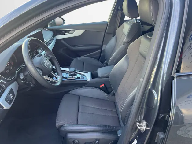AUDI A4 Avant 2.0 40 TDI Advanced quattro S-T