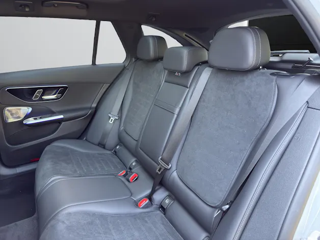 MERCEDES-BENZ C 220 d T 4 Matic