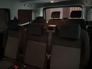PEUGEOT Traveller 2.0 BlueHDi Business Standard EAT8