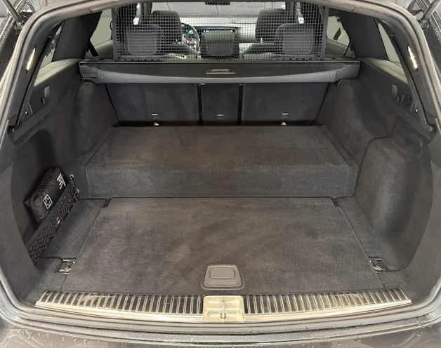 MERCEDES-BENZ E 300 de T 4Matic AMG Line 9G-Tronic