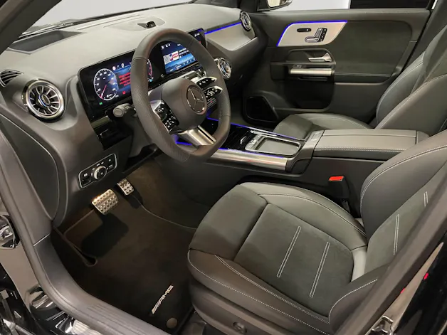 MERCEDES-BENZ GLA 250 4Matic 8G-DCT Swiss Star