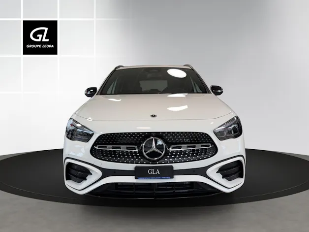 MERCEDES-BENZ GLA 220 4Matic 8G-DCT