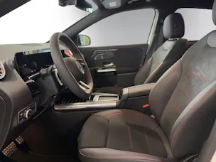 MERCEDES-BENZ GLA 220 4Matic 8G-DCT