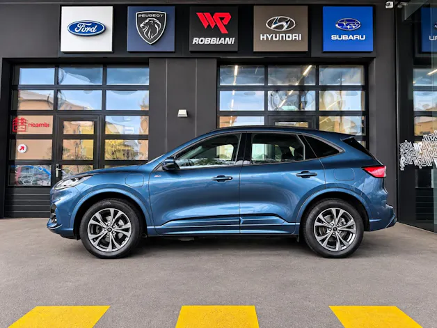 FORD Kuga 2.5 PHEV ST-Line 2WD