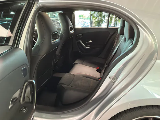 MERCEDES-BENZ A 220 4Matic 8G-DCT