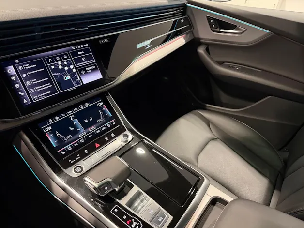 AUDI Q8 SUV 50 TDI quattro tiptronic