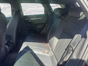 Land Rover Range Rover Evoque R-Dyn First Edi P 250 HSE AT9