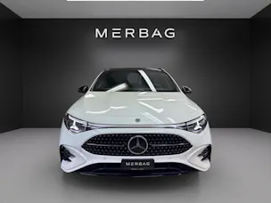 MERCEDES-BENZ CLA Shooting Brake 220 4Matic 8G-DCT